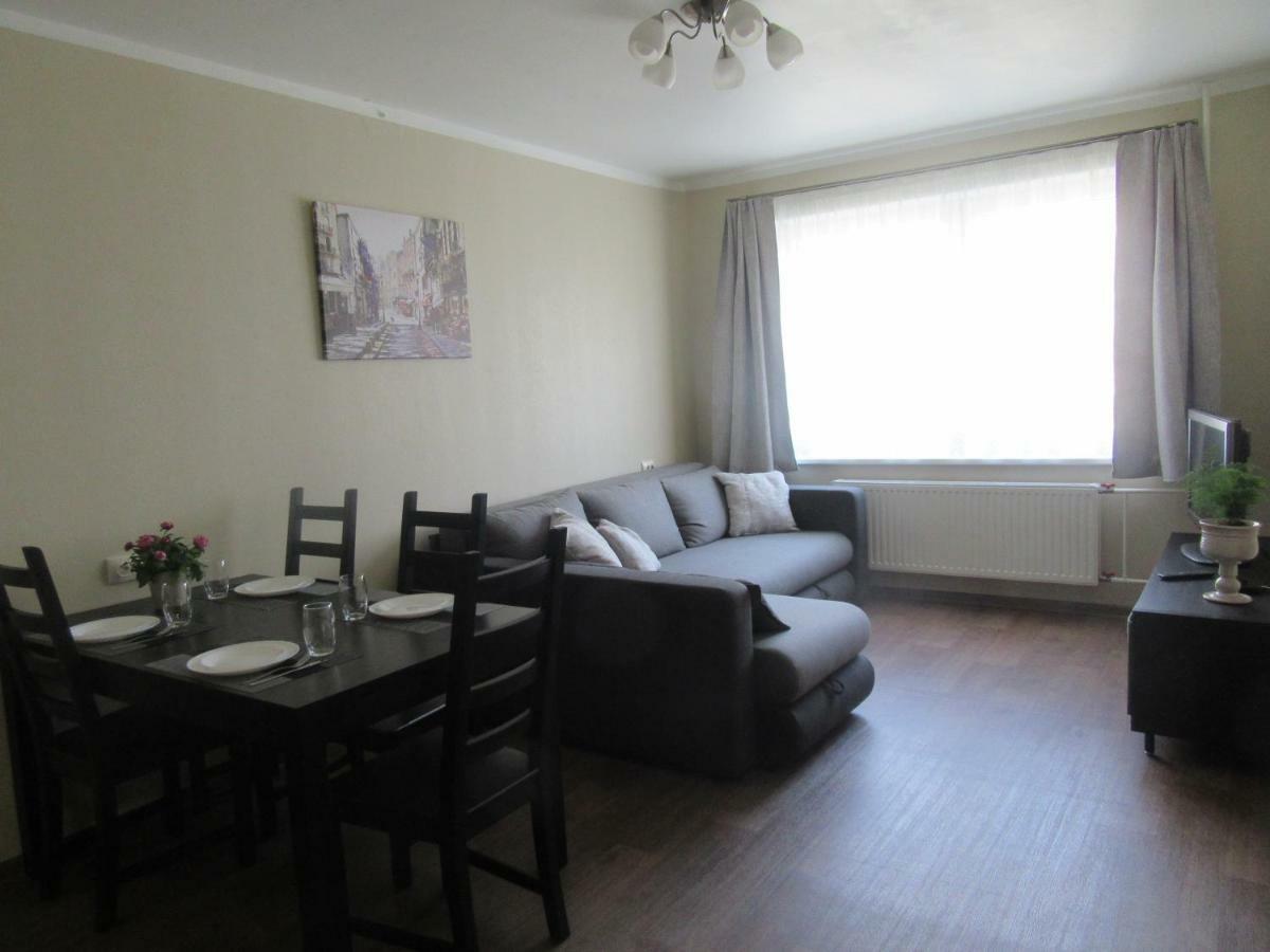 Family Apartment Riga Exterior photo